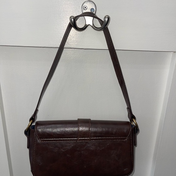 Brandy Melville Brown Buckle Shoulder Bag Purse Women's Faux Leather - Picture 9 of 9